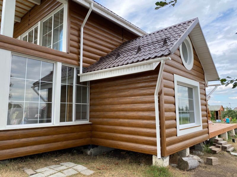 Металлический сайдинг ЦАРЬСАЙДИНГ на фасаде дома 350м2