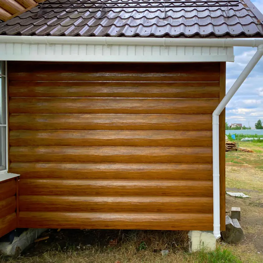 Фото 5 фасад из металлосайдинга Бревно Рубленое 4D Орех 3D Printech