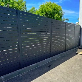 Забор ранчо из металлопланкена RAL7024 МАТТЕ Серый Графит матовый